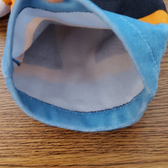 Disney Cloth Hand Puppets - Lot of 3 - Minnie, Goofy and Donald - 10" Tall - Picture 5 of 5